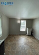 909 5th Ave in Eau Claire, WI - Building Photo - Building Photo