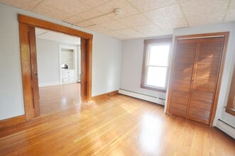 38 Cascade St in Fitchburg, MA - Building Photo - Building Photo