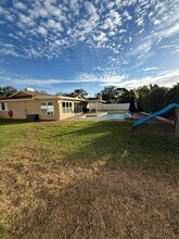9429 Laura Anne Dr in Seminole, FL - Building Photo - Building Photo