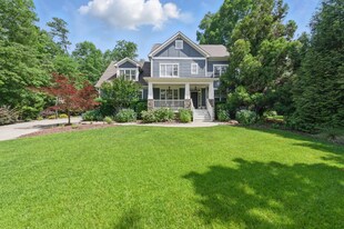10 Brown Bear in Chapel Hill, NC - Building Photo