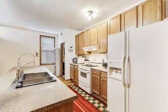 1509 W Thomas St, Unit 3R in Chicago, IL - Foto de edificio - Building Photo