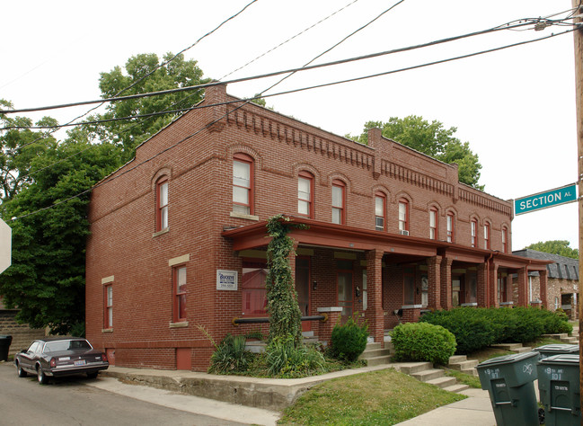 97-105 E 9th Ave in Columbus, OH - Building Photo - Building Photo