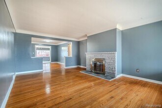 21135 Virginia Ave in Eastpointe, MI - Building Photo - Building Photo