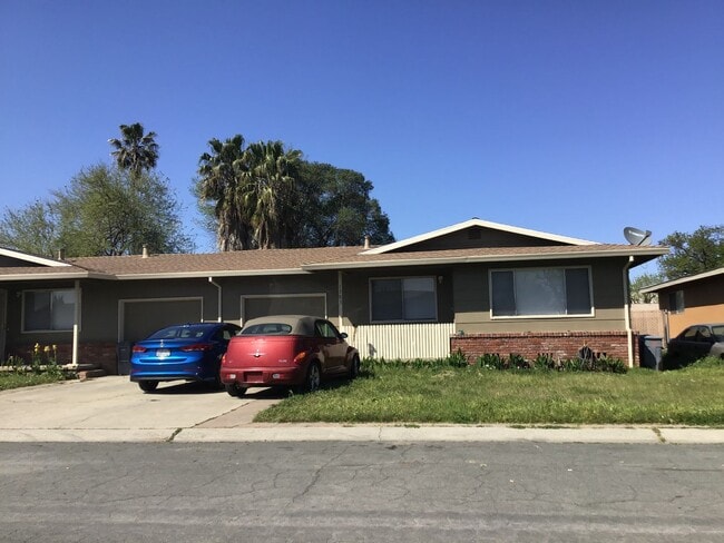 property at 1383-1385 Bancroft Ave