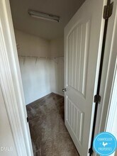 2605 Benevolence Dr in Raleigh, NC - Foto de edificio - Building Photo