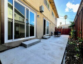 620 Gamma Ct, Unit #2 in Campbell, CA - Foto de edificio - Building Photo
