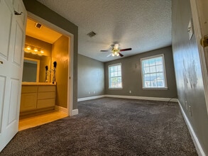210 Lantana Ct in Brunswick, GA - Building Photo - Building Photo