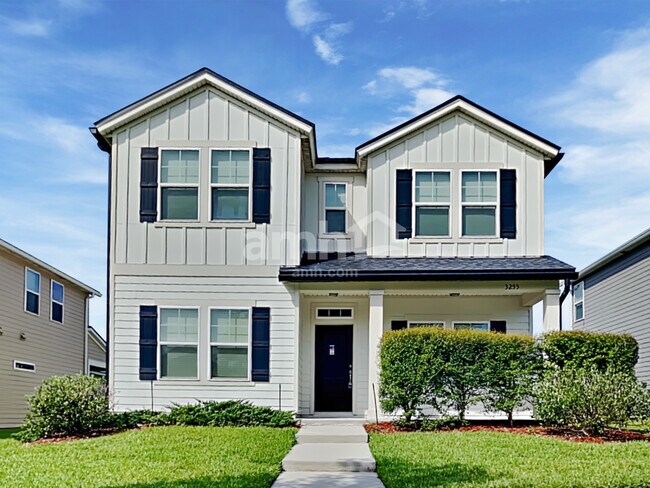 property at 3255 Roundabout Dr