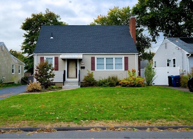 160 Central Ave