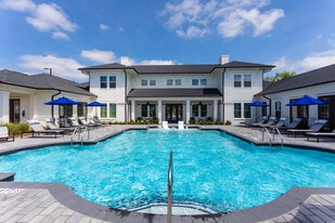 Hawthorne at the Pointe