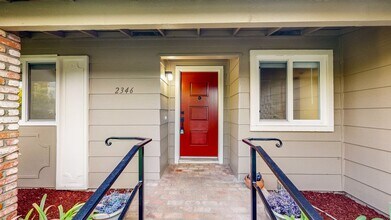 2346 Fairbanks Dr in Santa Rosa, CA - Building Photo - Building Photo