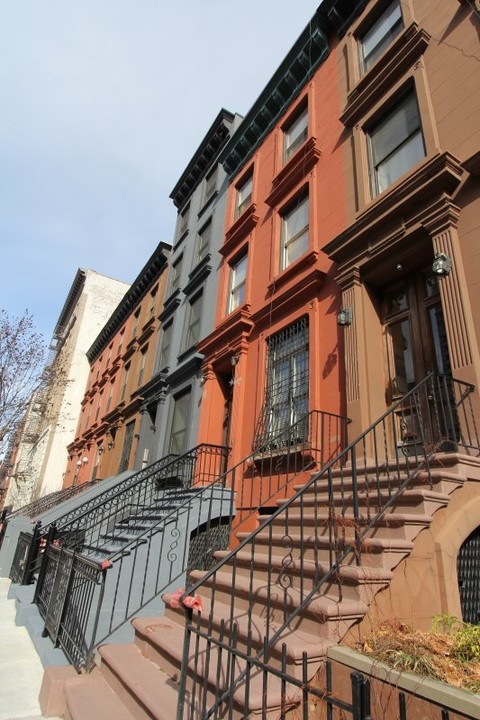 53 W 127th St in New York, NY - Building Photo