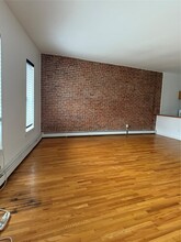 2650 E Main St in Wappingers Falls, NY - Building Photo - Building Photo