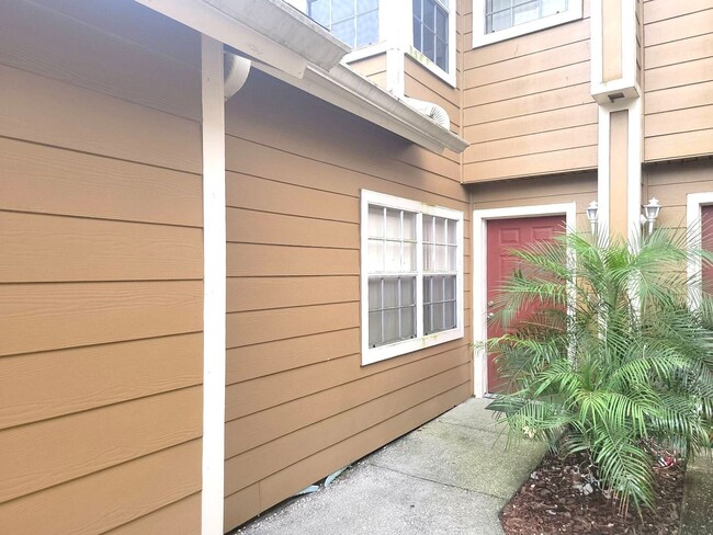 property at 2224 Fan Palm Dr