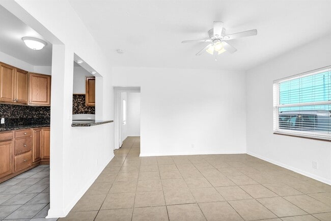 815 N J St in Lake Worth Beach, FL - Building Photo - Building Photo