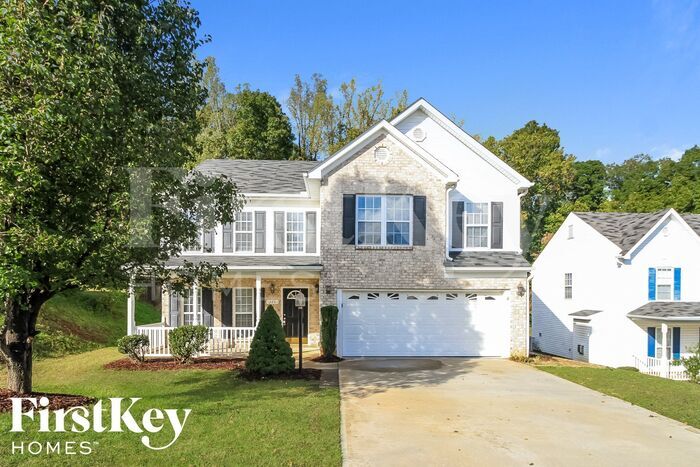 225 Stone Moss Ln in Winston-Salem, NC - Building Photo