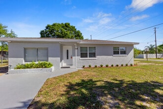 2525 Forest Dr in Lake Wales, FL - Building Photo - Building Photo