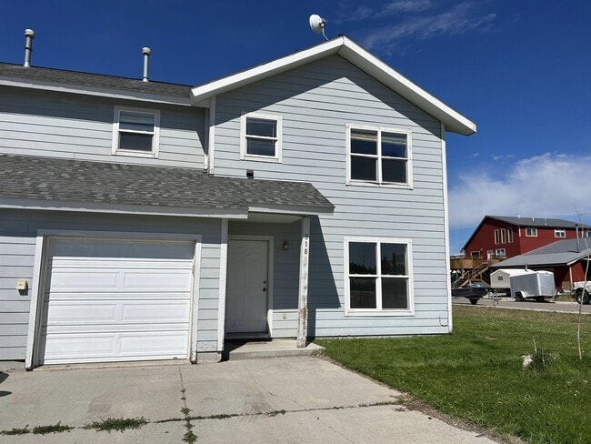 318 S Ashley Ave in Pinedale, WY - Building Photo - Building Photo