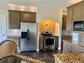 17801 Berry Point Dr in Cypress, TX - Building Photo - Building Photo