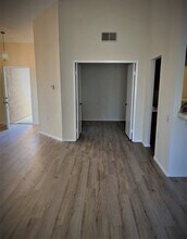 2490 Daybreak St in Hemet, CA - Building Photo - Building Photo