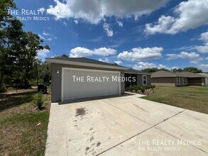 461 Malauka Loop in Ocklawaha, FL - Building Photo - Building Photo