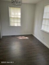 806 Gardenview Dr in Jacksonville, NC - Foto de edificio - Building Photo