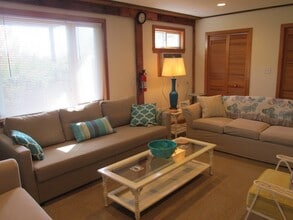 18 Waterman Rd in Gloucester, MA - Building Photo - Building Photo