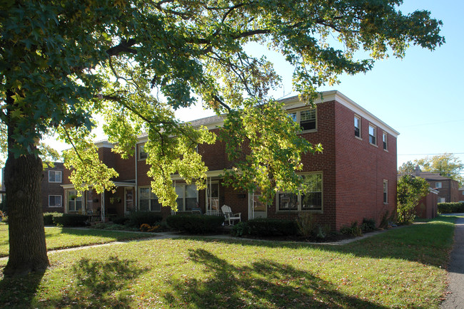 1861-1867 Langham Rd in Columbus, OH - Building Photo - Building Photo