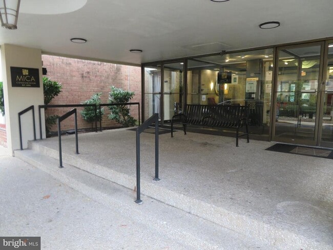 1220 Blair Mill Rd in Silver Spring, MD - Building Photo - Building Photo