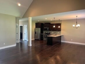 433 Adalynn Cir in Bowling Green, KY - Building Photo - Building Photo