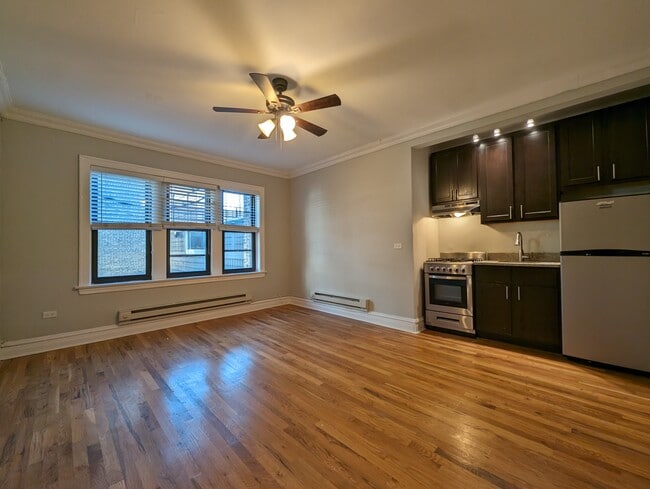 4743 N Hermitage Ave, Unit 4737-207