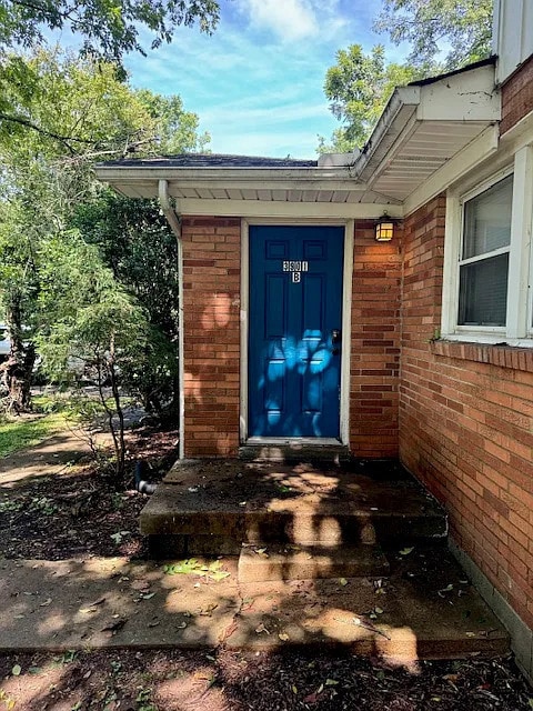 property at 3901 Kingswood Ave