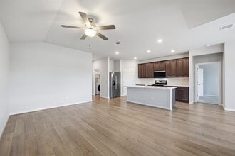 809 Russet Rock Dr in Austin, TX - Building Photo - Building Photo