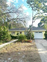 5924 Dartmouth Ave N in St. Petersburg, FL - Building Photo