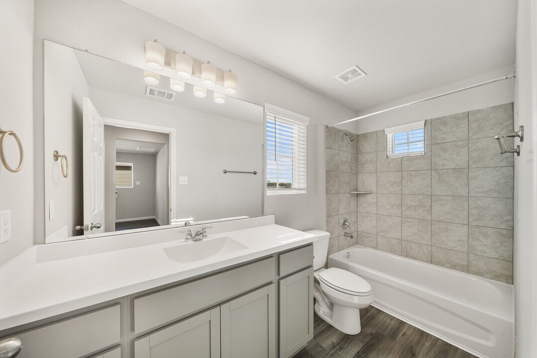 13328 Bald Eagle Way in Houston, TX - Building Photo
