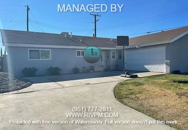 3378 Debbie Ln in Riverside, CA - Building Photo - Building Photo