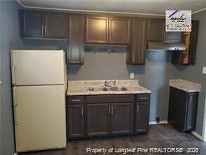 1740 Torrey Dr in Fayetteville, NC - Building Photo - Building Photo