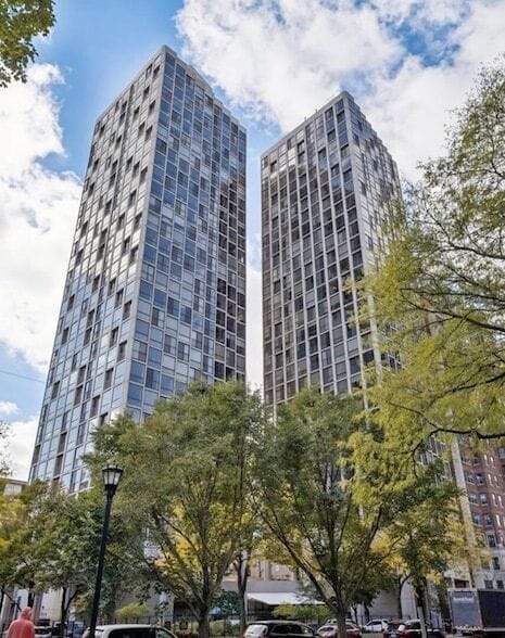 property at 345 W Fullerton Pkwy