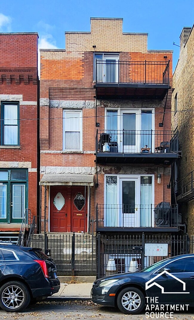 1224 N Cleaver St, Unit 2F