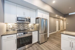 745 N Washington Ave in Loveland, CO - Building Photo