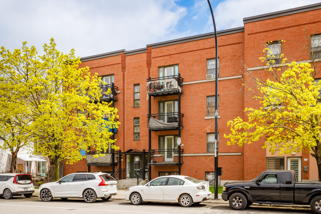 1920 Wellington St in Montréal, QC - Building Photo