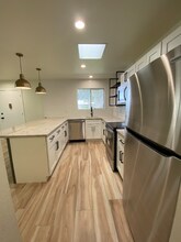 10351 W Peoria Ave in Sun City, AZ - Building Photo - Building Photo