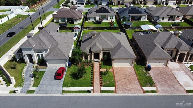 5120 Kendlewood Ave in McAllen, TX - Building Photo - Building Photo