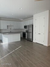 9511 E Talon Ave in Mesa, AZ - Building Photo - Building Photo