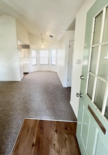 728 W San Antonio St in Lockhart, TX - Building Photo - Building Photo