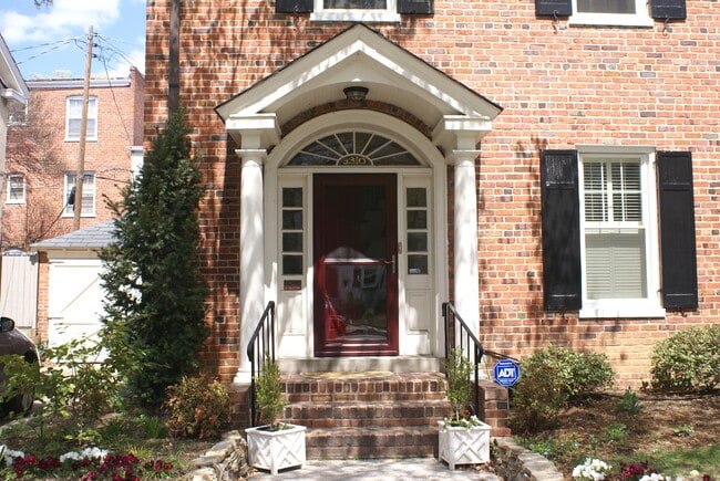 3310 Kensington Ave in Richmond, VA - Building Photo - Building Photo