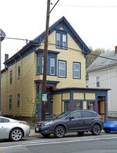 353 Beacon St in Somerville, MA - Building Photo - Building Photo