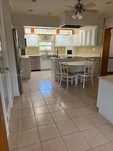 5461 W Broward Blvd in Plantation, FL - Foto de edificio - Building Photo