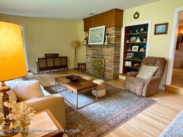 299 Hollywood Ave in Long Branch, NJ - Building Photo - Building Photo