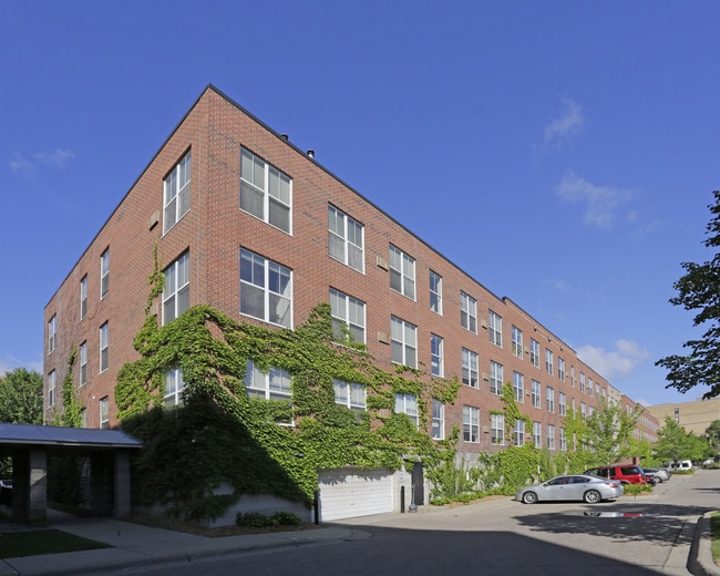 Creamette Historic Lofts in Minneapolis, MN - Foto de edificio - Building Photo